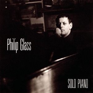 Philip Glass / Solo Piano (Vinyl, 180g audiophile, Black &amp; White Marbled, Limited Edition, Music On Vinyl) *한정 할인, 일련번호 포함. 2-3일 이내 발송.